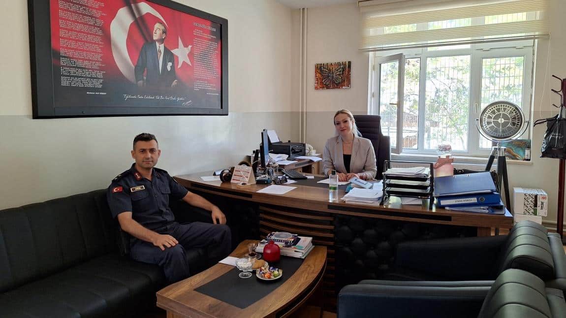Yenişehir İlçe Jandarma Komutanından Ziyaret